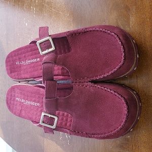 Kelsi Dagger Brooklyn Clogs Size 9